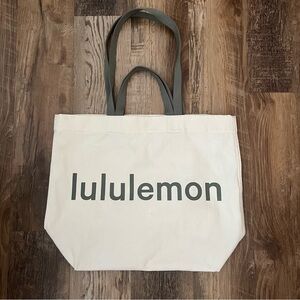Lululemon Double-Handle Canvas Tote Bag 17L Natural/ Grey Sage LU9BT5S
